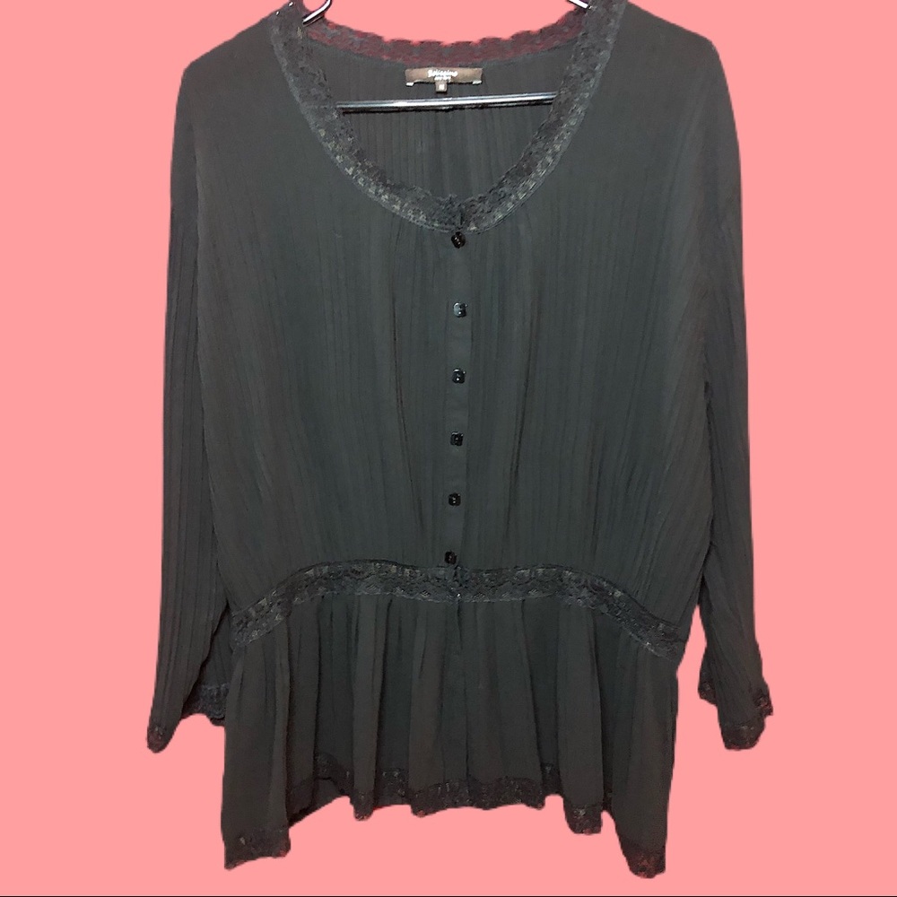 Belissimo New York Sheer Pleated Button Down